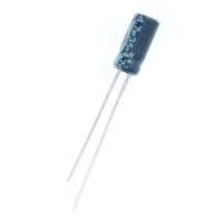 4.7uf à 35 Volts